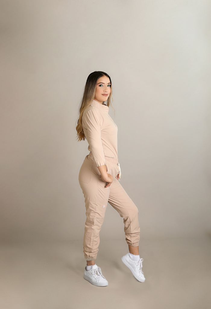 Scrub ON ME  Jogger Beige